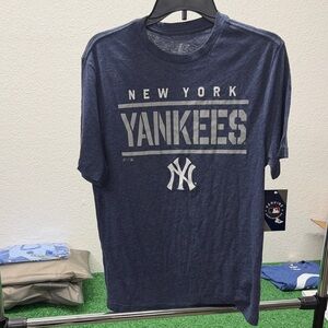 Logo Athletic New York Yankees Tee